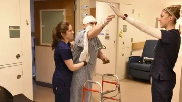 i 1 İnme Sonrasında Hasta Yakınları Nelere Dikkat Etmelidir?