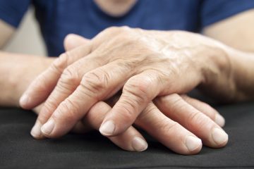 rheumatoid arthritis Distoni Fizik Tedavi ile Tedavi Edilebilir mi?