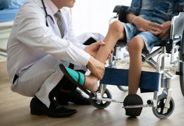 anGj4VfNOziswKTKqbmkXT eIQ8VlTKD Serebral Palsi’li Çocuklarda Rehabilitasyon Süreci