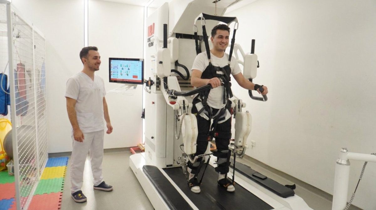 Spastisite Yönetiminde Fizyoterapi ve Robotik Yürüme Eğitimi FİZİK TEDAVİ İSTANBUL spastisite robotik yurume egitimi Spastisite Yönetiminde Fizyoterapi ve Robotik Yürüme Eğitimi